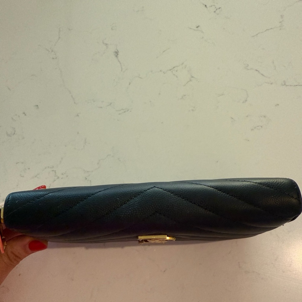 YVES SAINT LAURENT Monogram zip-around Wallet | Black - Picture 8 of 8